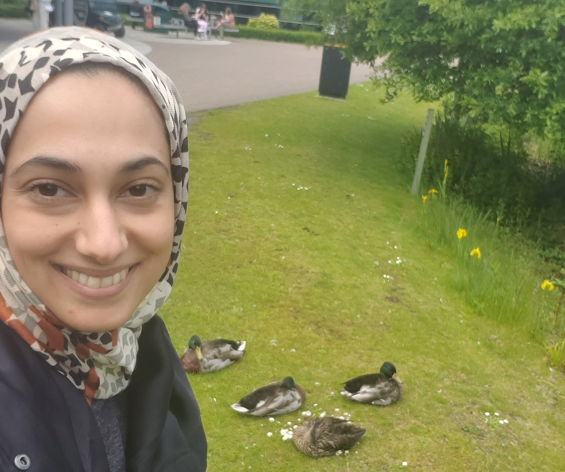 Faaiza with ducks