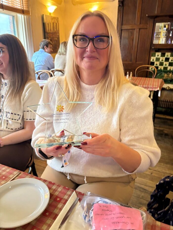 Chantelle with award